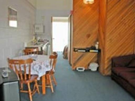 Bennetts Thermal Motor 3* Tauranga